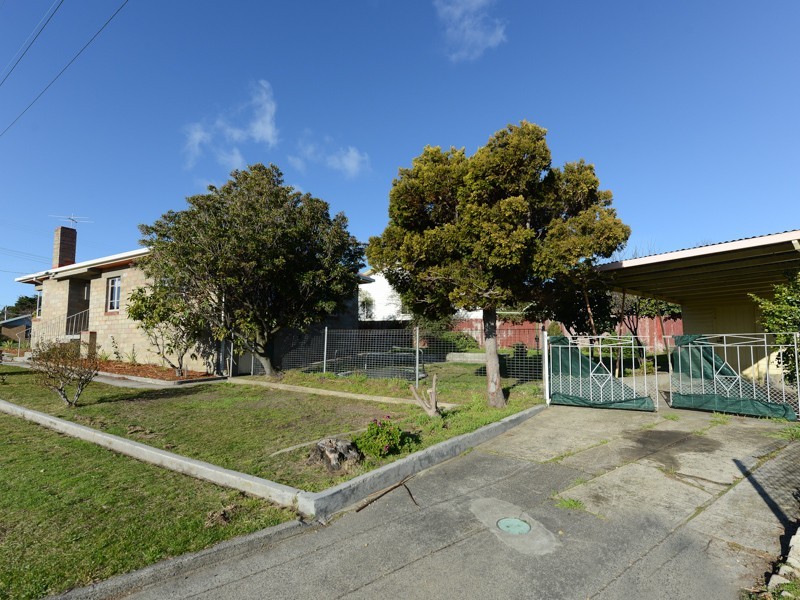 17 Windermere Beach Road, Claremont TAS 7011