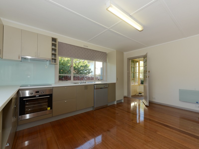 17 Windermere Beach Road, Claremont TAS 7011