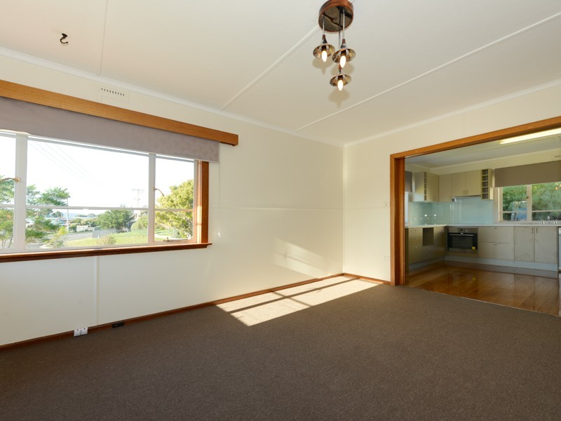 17 Windermere Beach Road, Claremont TAS 7011