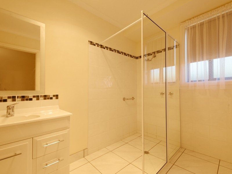 1/18 Madison Avenue, Brighton TAS 7030