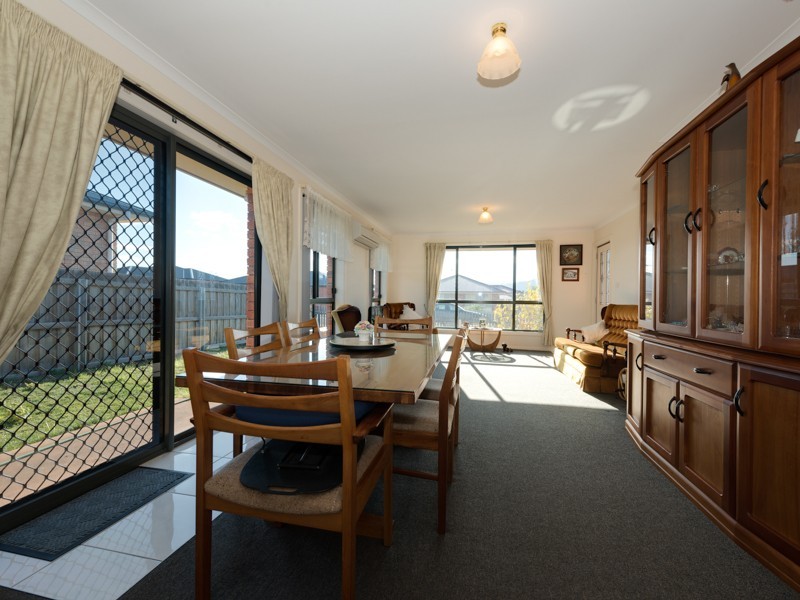1/18 Madison Avenue, Brighton TAS 7030