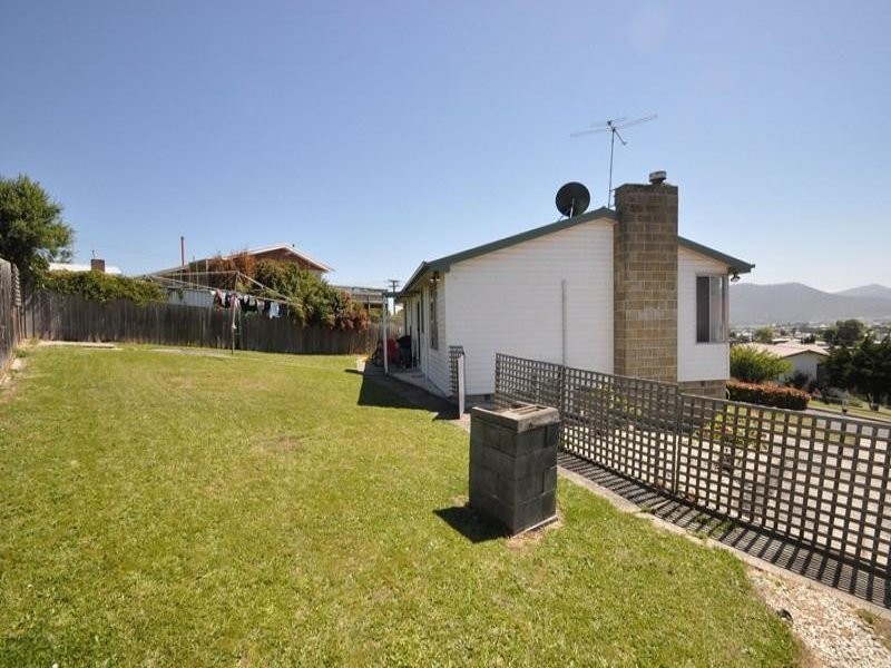 18 Burton Street, Glenorchy TAS 7010