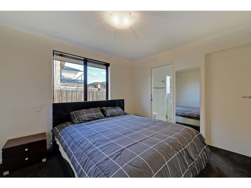42 Blackstone Drive, Old Beach TAS 7017
