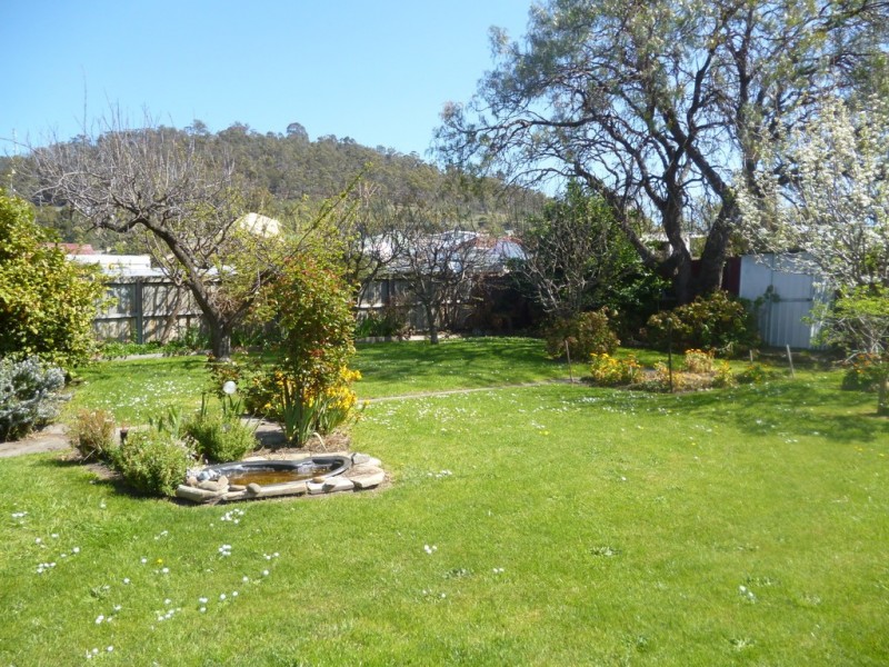 27 Charlotte Street, New Norfolk TAS 7140