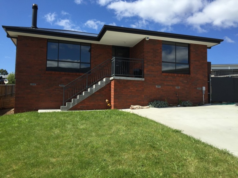 24 Aldridge Road, Austins Ferry TAS 7011