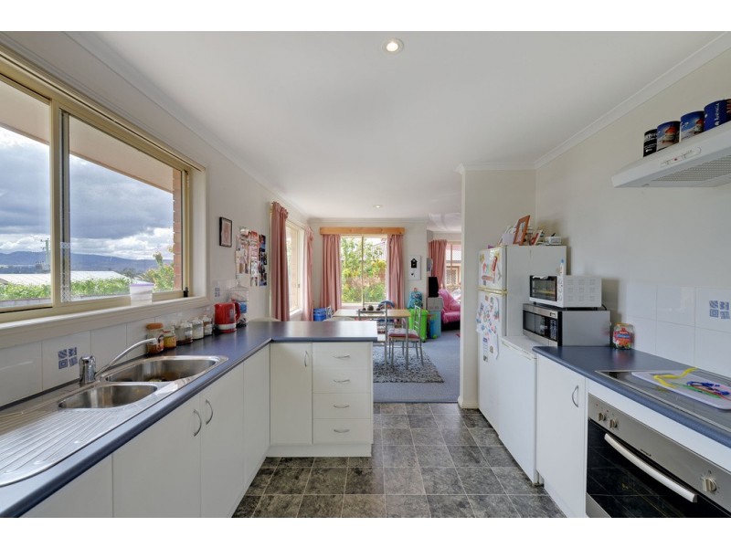 6/5 Magnolia Court, Brighton TAS 7030