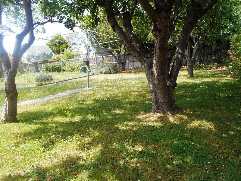 1 Rowana Court, Glenorchy TAS 7010