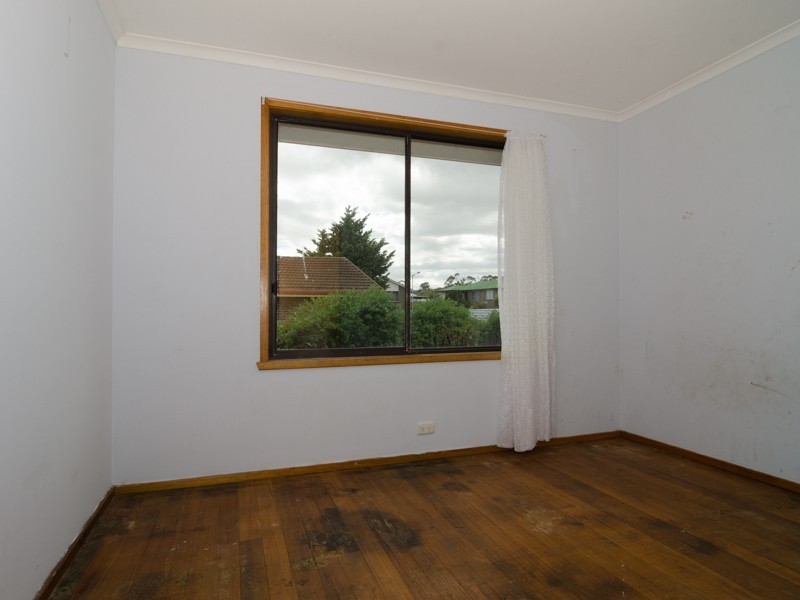 1 Guilford Crescent, Gagebrook TAS 7030