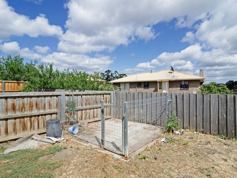 1 Guilford Crescent, Gagebrook TAS 7030