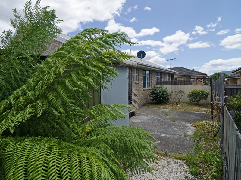 1/18 Bilton Street, Claremont TAS 7011