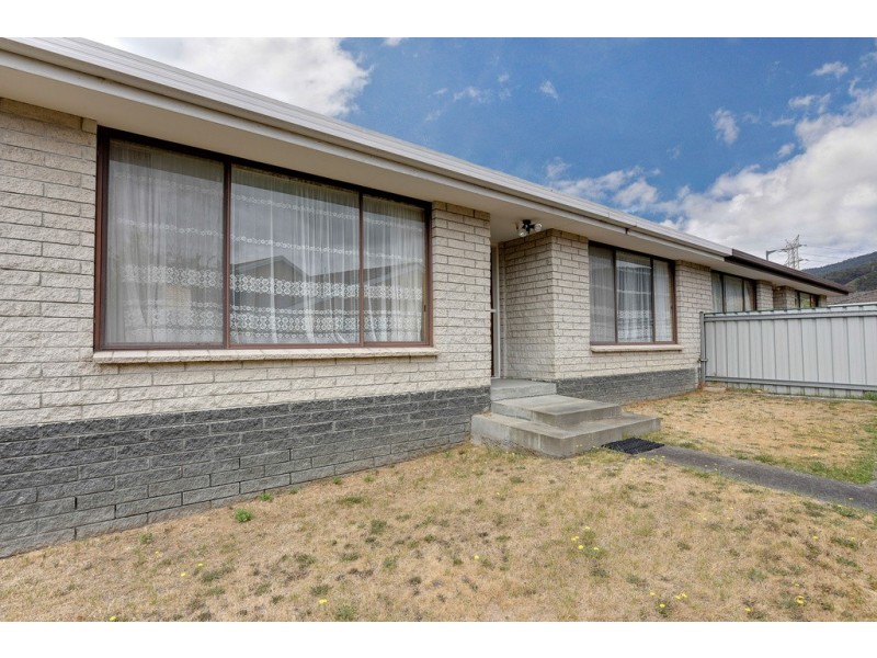 1/2 Sunlea Place, Glenorchy TAS 7010