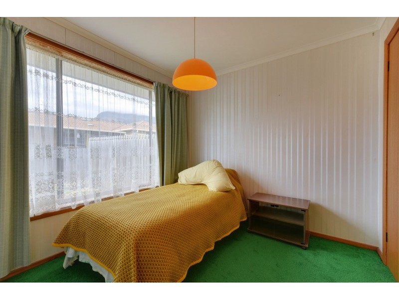 1/2 Sunlea Place, Glenorchy TAS 7010