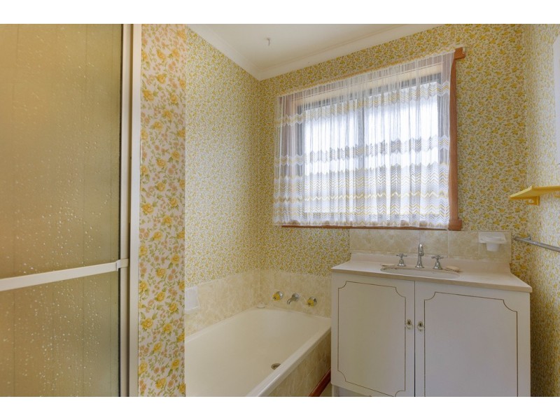 1/2 Sunlea Place, Glenorchy TAS 7010