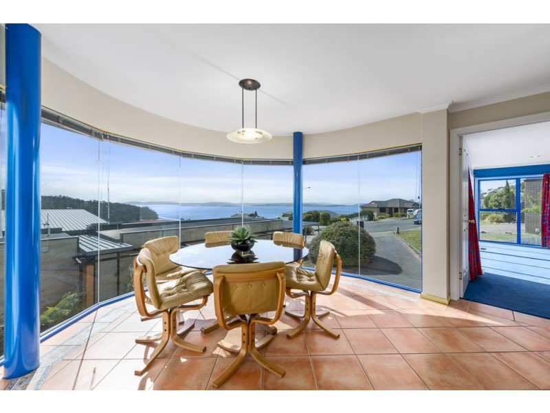 2 Elmina Close, Kingston TAS 7050