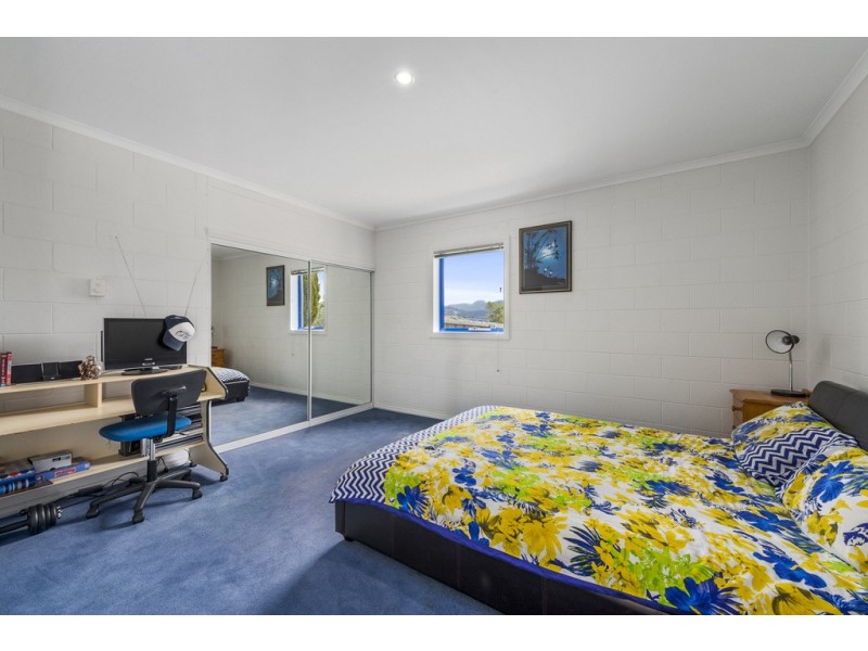 2 Elmina Close, Kingston TAS 7050