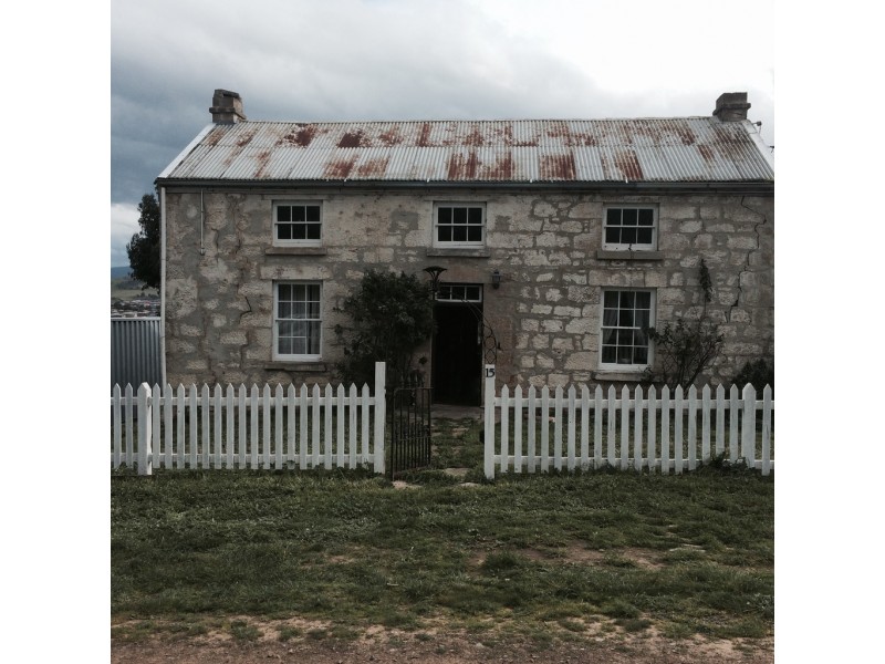 15 Derwent Street, Brighton TAS 7030