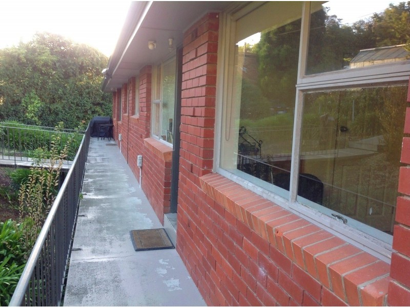 2/7 Una Street, Mount Stuart TAS 7000
