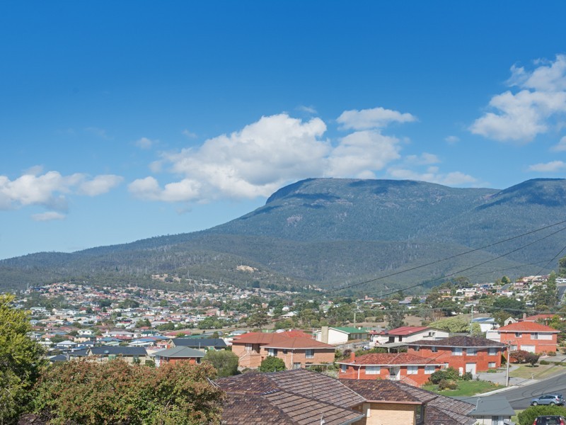 31 Tilyard Street, Montrose TAS 7010