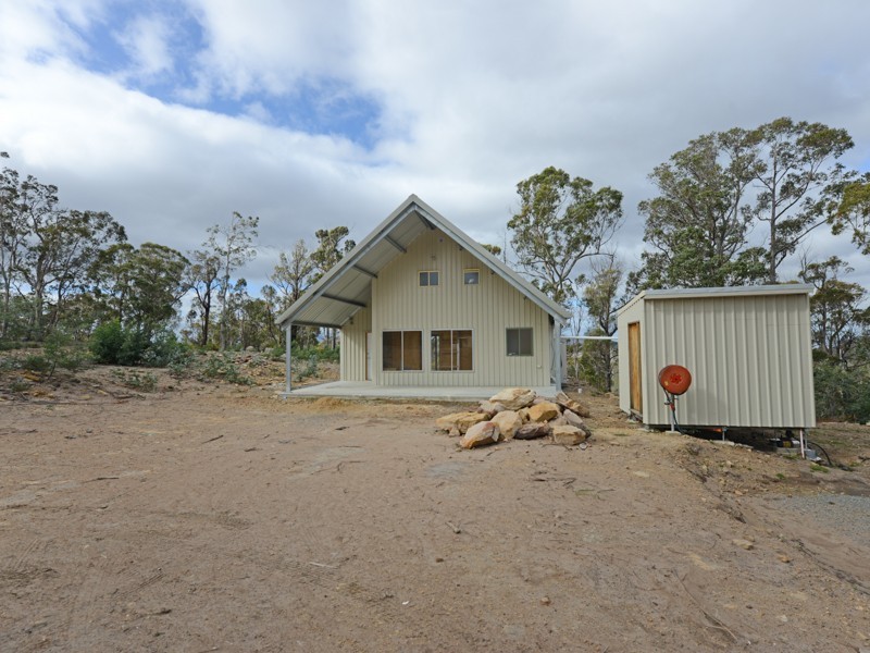 Elderslie TAS 7030