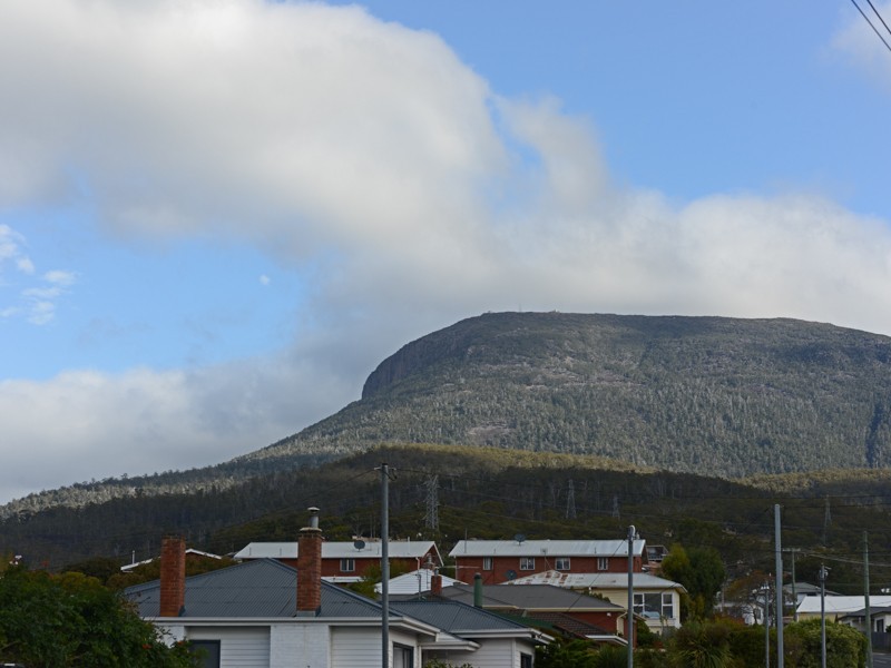 1/132a Tolosa Street, Glenorchy TAS 7010