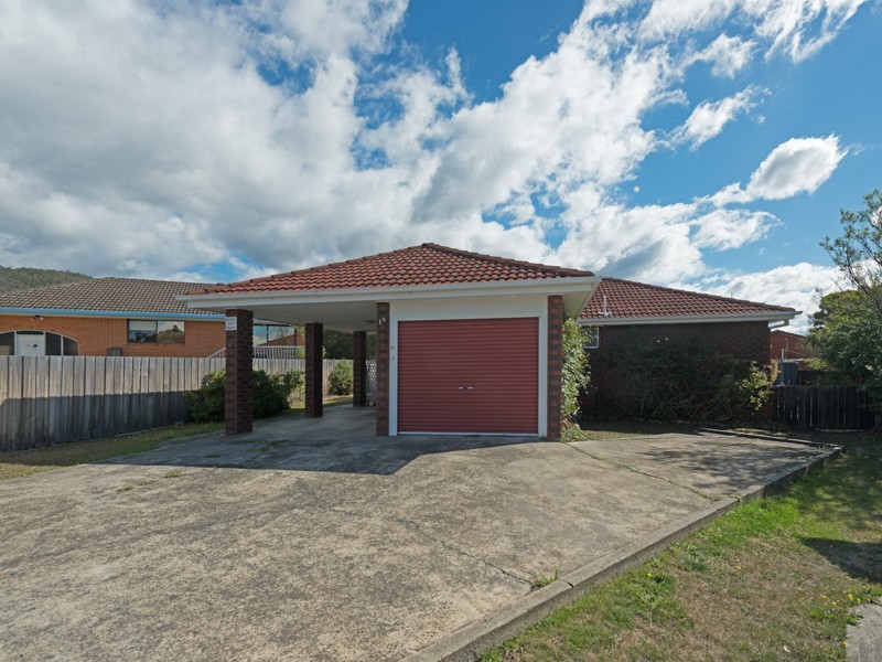 2/15 Sunlea Place, Glenorchy TAS 7010