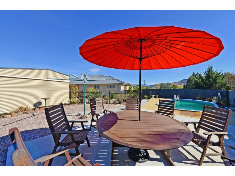 13 Blackburn Avenue, Pontville TAS 7030