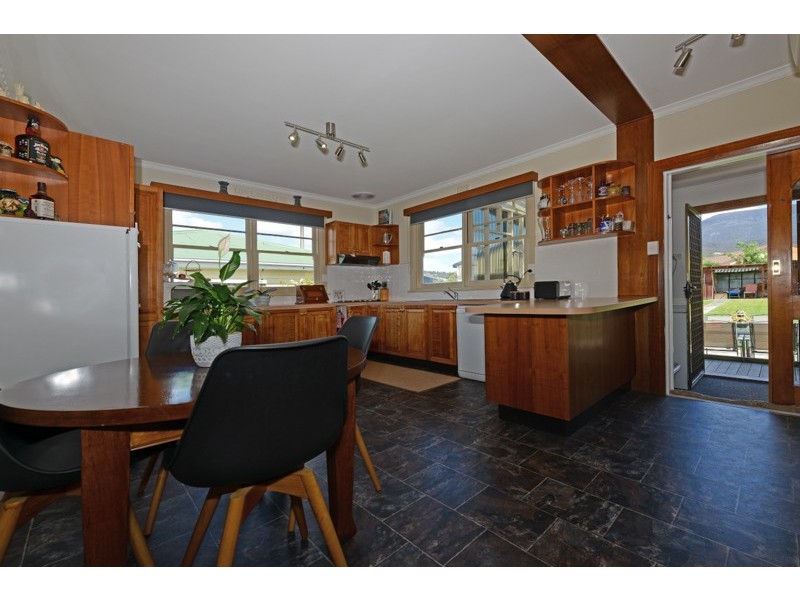 10 Kenbrae Avenue, Glenorchy TAS 7010