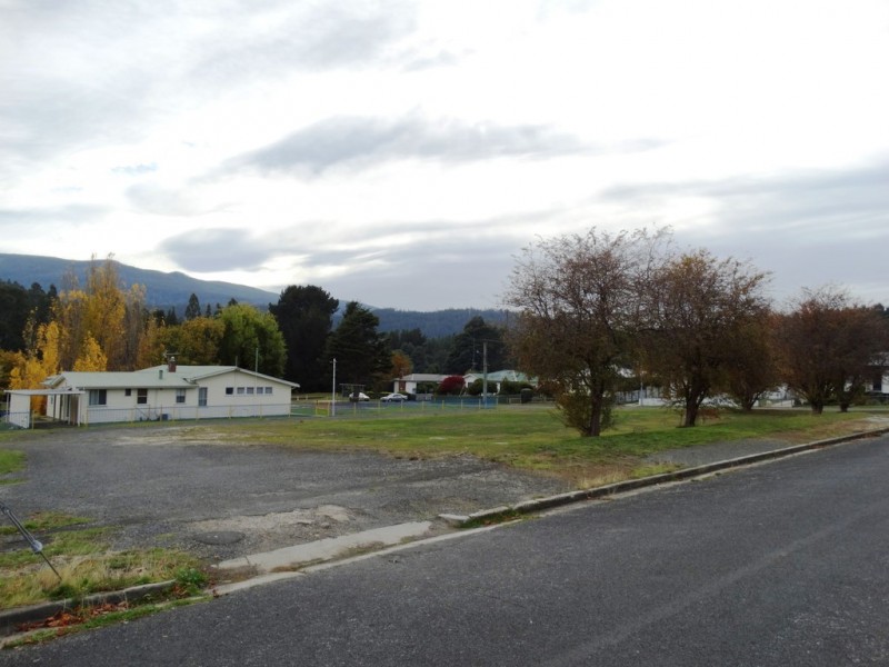 1 Holmes Street, Maydena TAS 7140