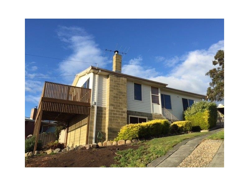 Claremont TAS 7011