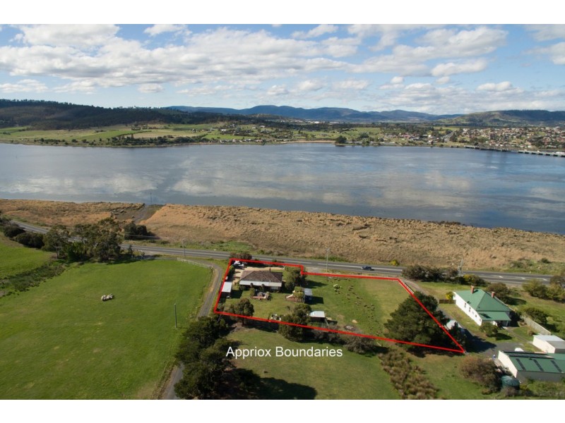 101 Lyell Highway, Granton TAS 7030