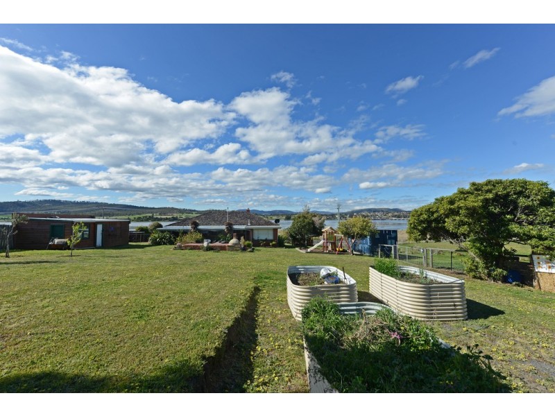 101 Lyell Highway, Granton TAS 7030
