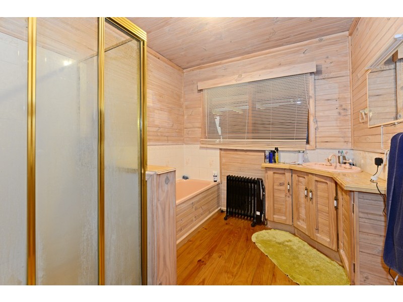 6 Piesse Court, Brighton TAS 7030