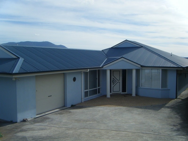 12 Pindos Drive, Tranmere TAS 7018