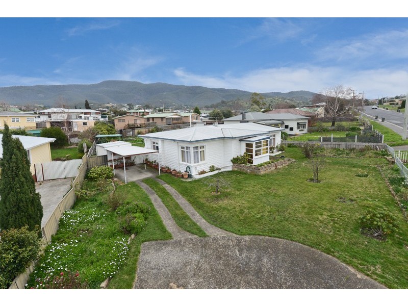 45 Hilton Road, Claremont TAS 7011