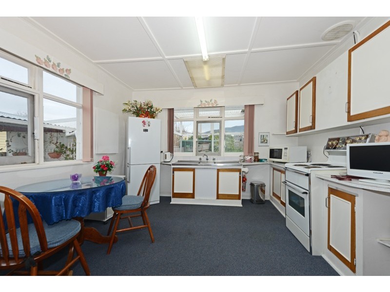 45 Hilton Road, Claremont TAS 7011