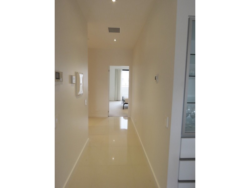 2/285 Elizabeth Street, North Hobart TAS 7000