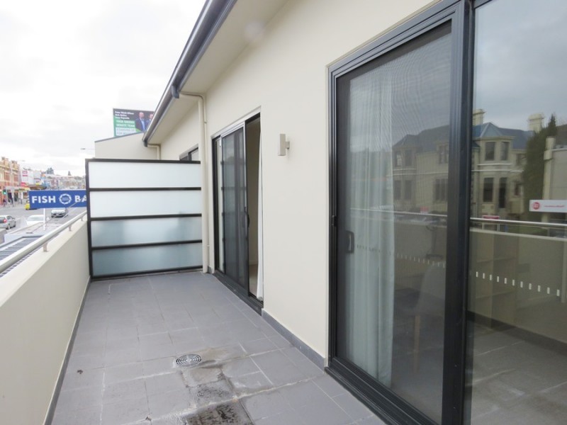 2/285 Elizabeth Street, North Hobart TAS 7000