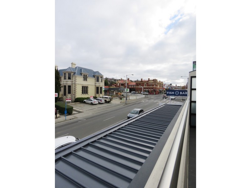 2/285 Elizabeth Street, North Hobart TAS 7000