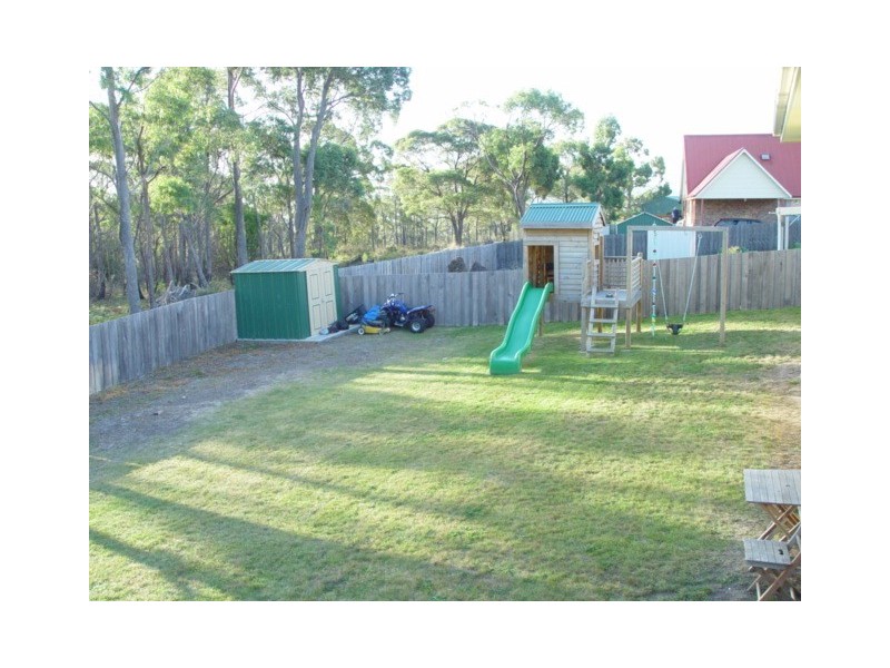 7 Sonnat Drive, Kingston TAS 7050