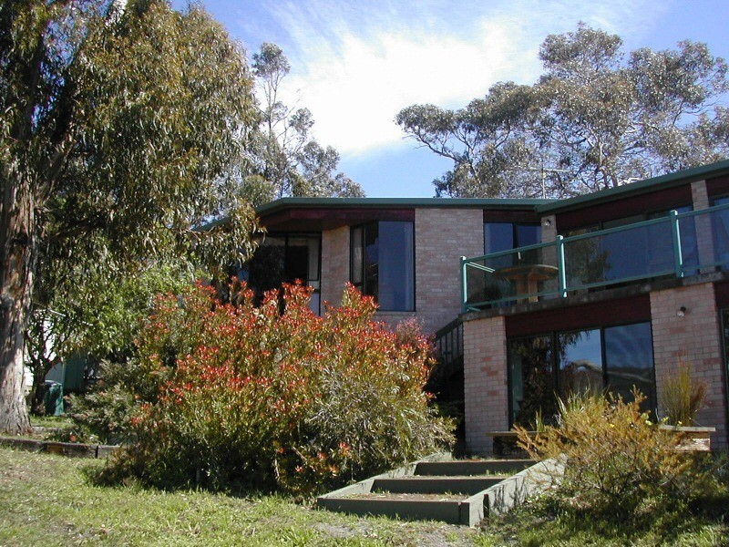 85 Suncoast Drive, Blackmans Bay TAS 7052