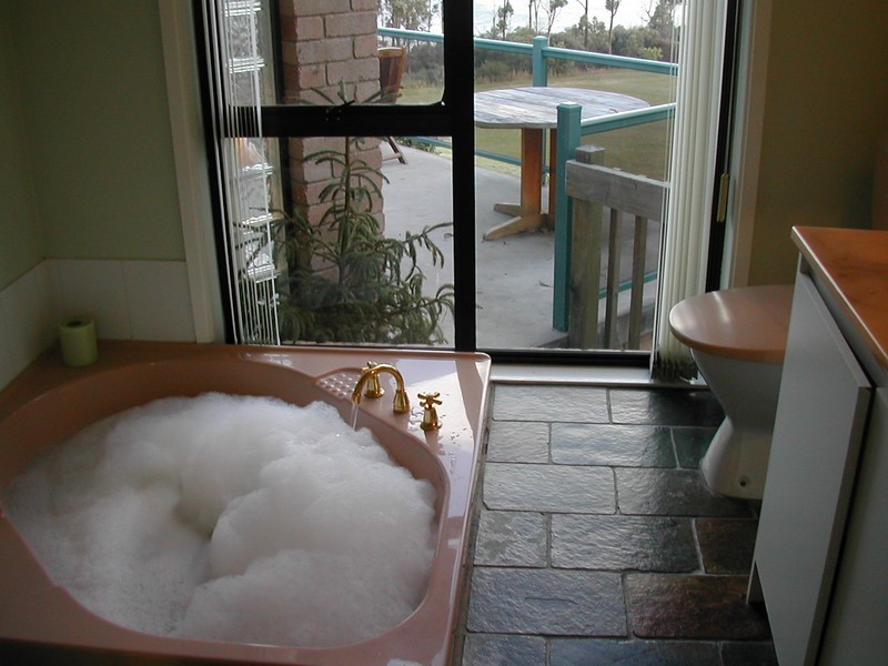 85 Suncoast Drive, Blackmans Bay TAS 7052