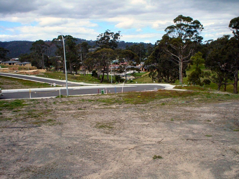 15 Brook Way, Kingston TAS 7050