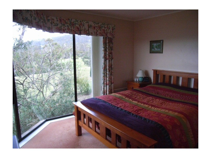 85 Suncoast Drive, Blackmans Bay TAS 7052