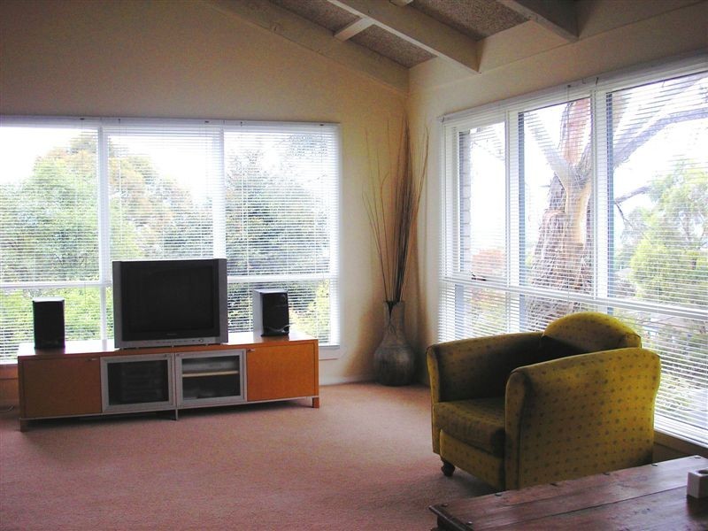 216 Redwood Road, Kingston TAS 7050