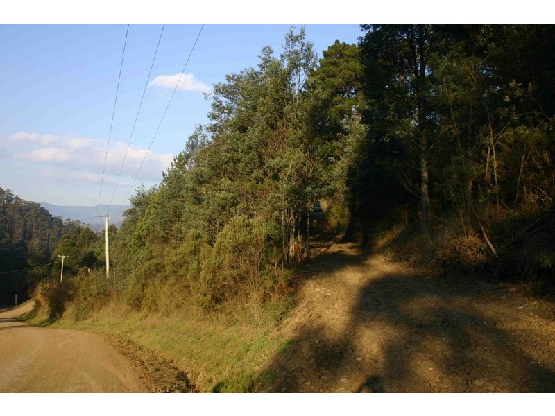 - New Road, Franklin TAS 7113