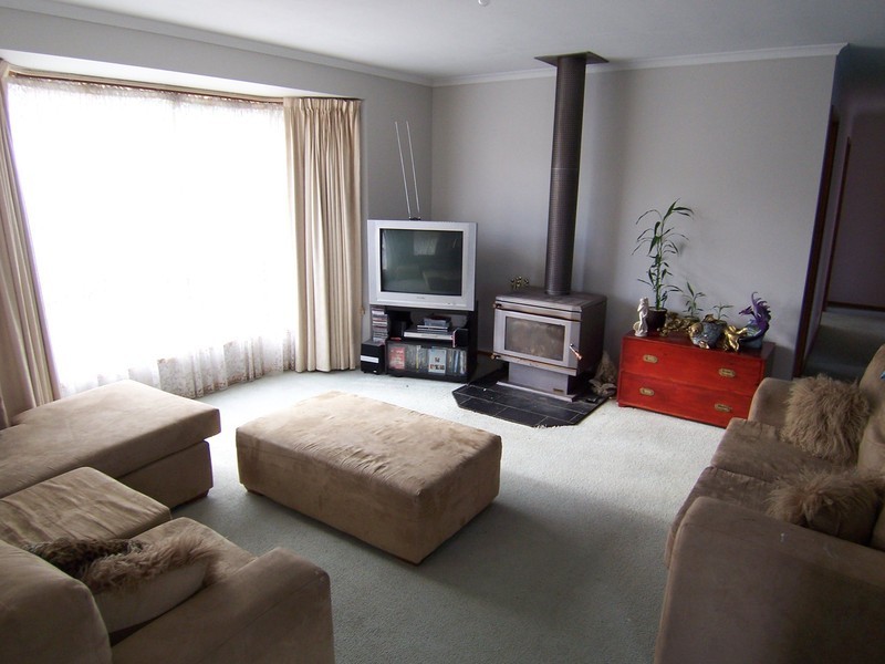14 Fairview Drive, Kingston TAS 7050