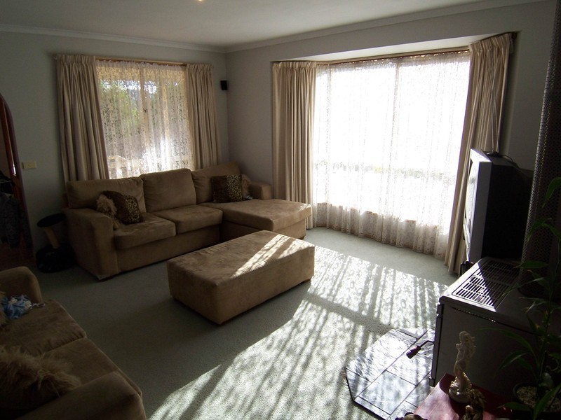 14 Fairview Drive, Kingston TAS 7050