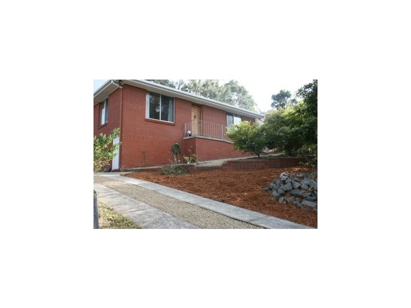 40 Pine Avenue, Kingston TAS 7050