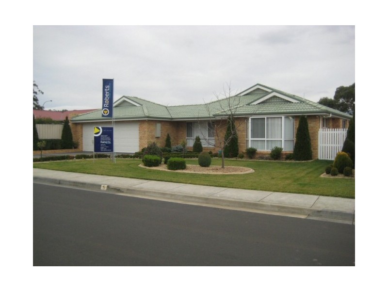 5 Freesia Crescent, Kingston TAS 7050