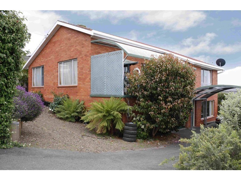 35 Jindabyne Road, Kingston Beach TAS 7050